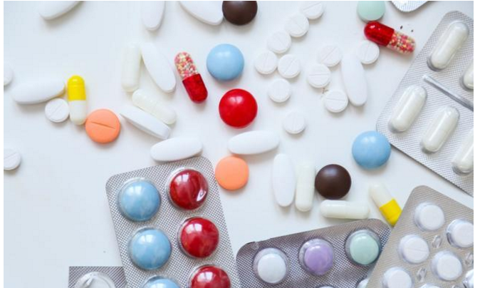 过敏性哮喘的药物治疗 支气管扩张剂、茶碱与抗生素的科学选择